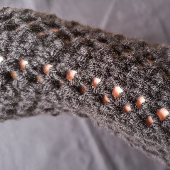 Black Handmade Ajour Knit Fingerless Gloves ArmWarmer Product of Canada - Picture 5 of 7